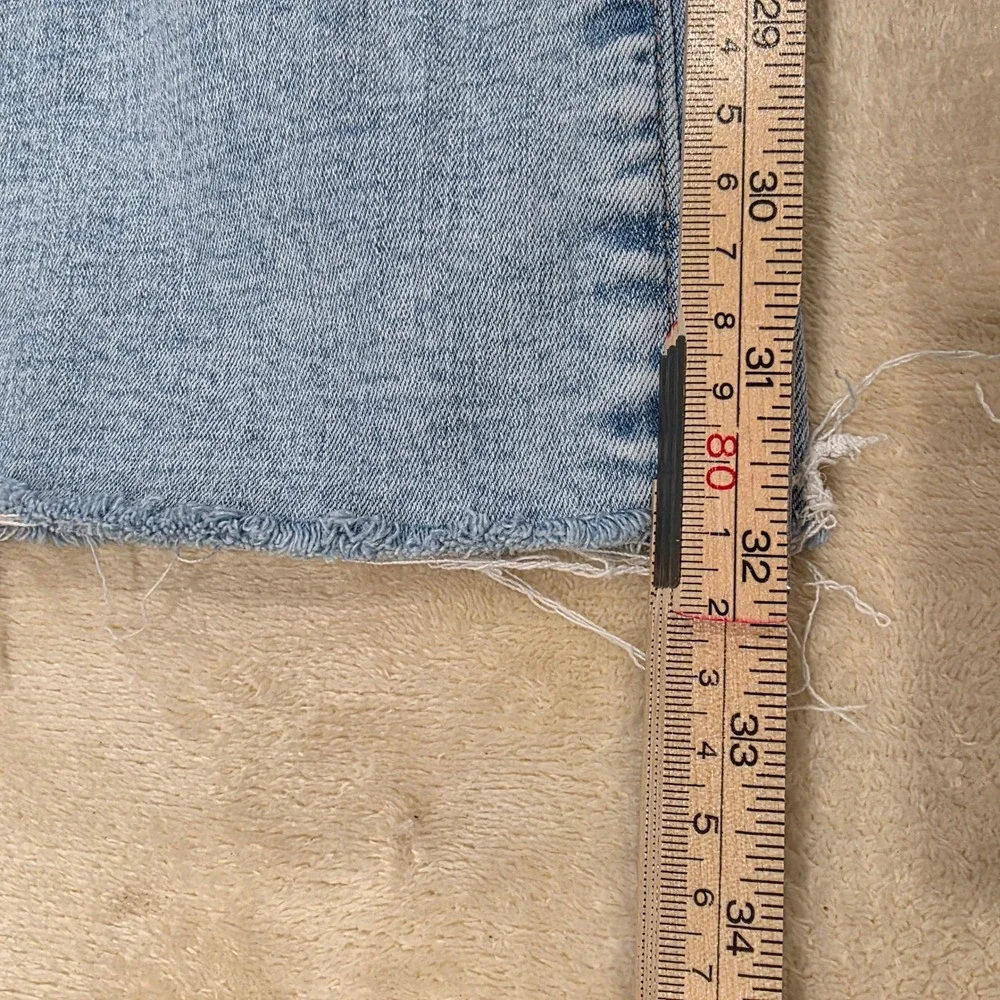 American Eagle High Rise Skinny Kick Jeans Size 2 Distressed Ripped Blue